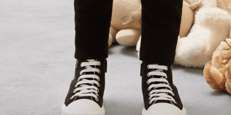 Burberry kids online shoe size