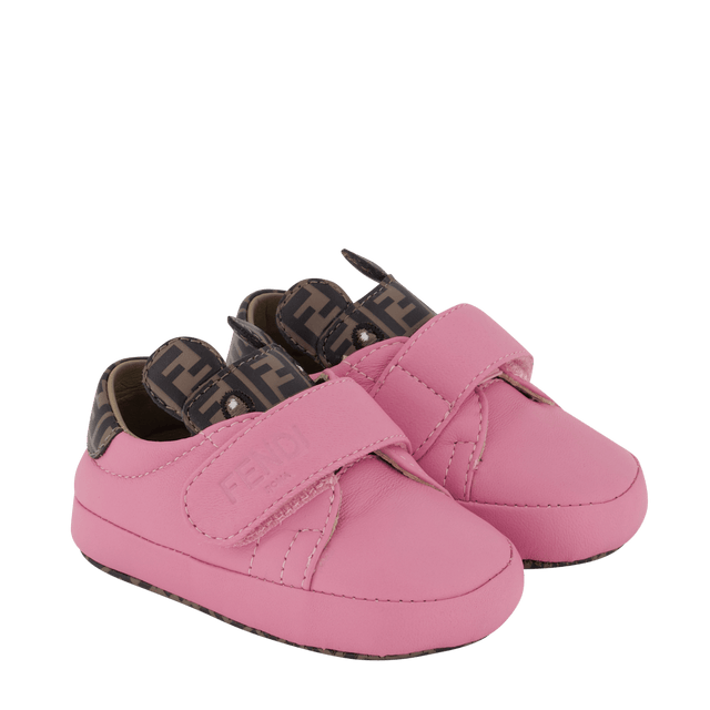 Baby girl sale fendi shoes