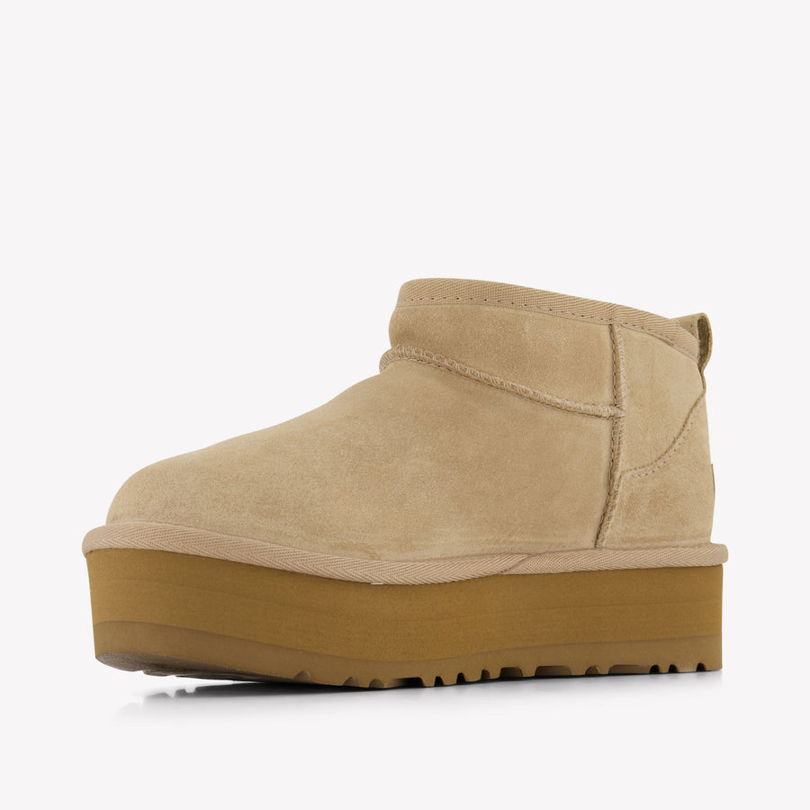 UGG Mädchen Stiefel rein Sand