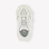 New Balance IV9060 Unisex Sneakers Weiß