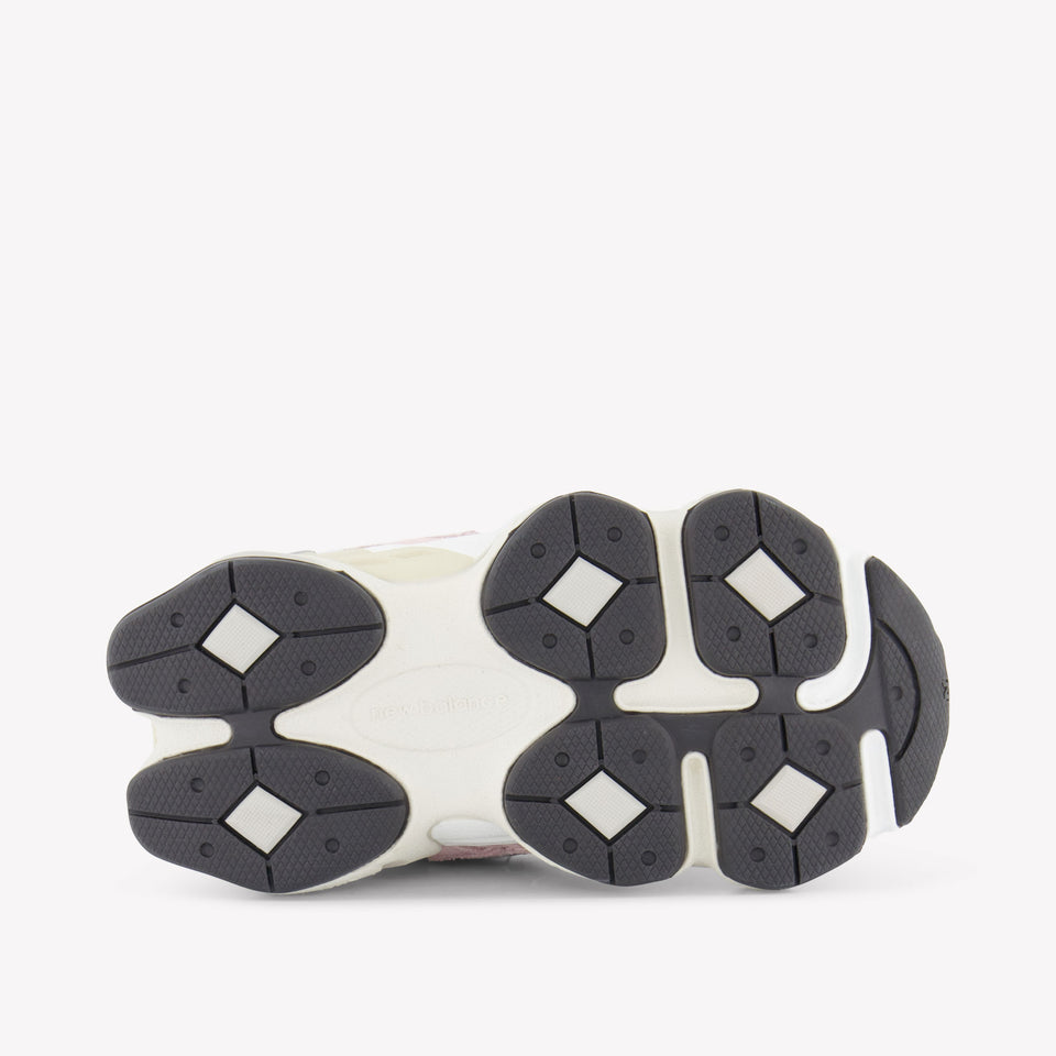 New Balance IV9060 Unisex Sneakers Hellrosa