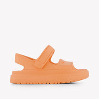 UGG Unisex-Sandalen in Lachsfarben
