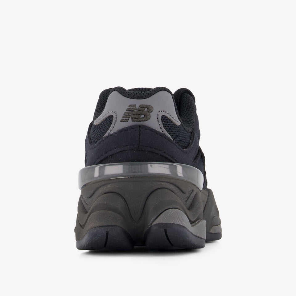 New Balance P9060 Unisex Sneakers Schwarz