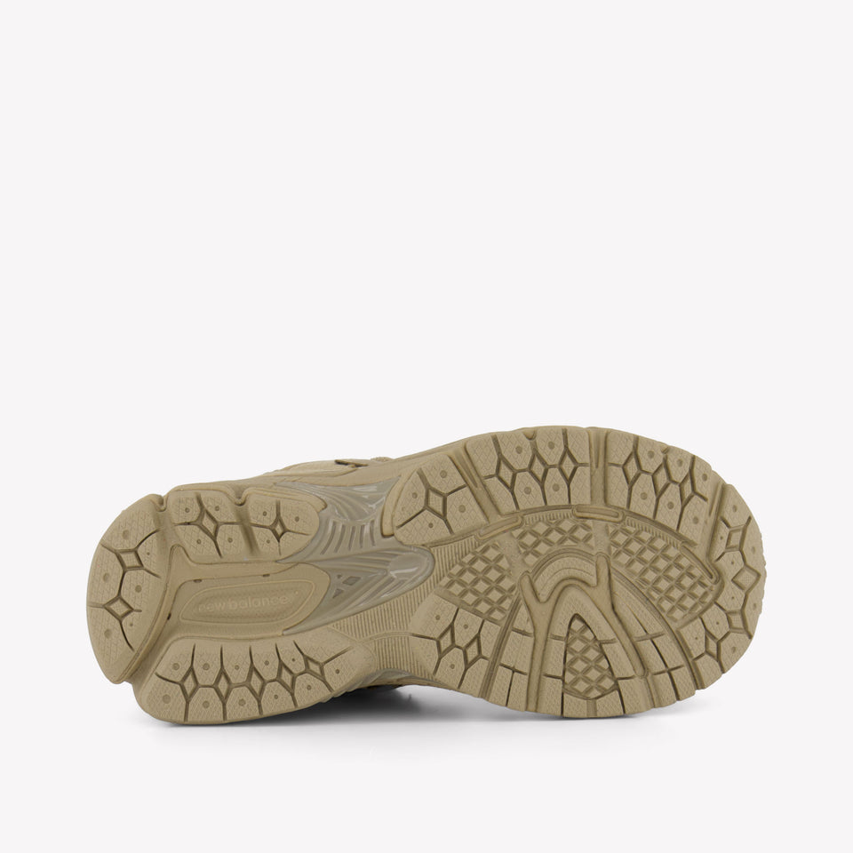 New Balance Saldo P2002 Unisex Zapatillas Beige