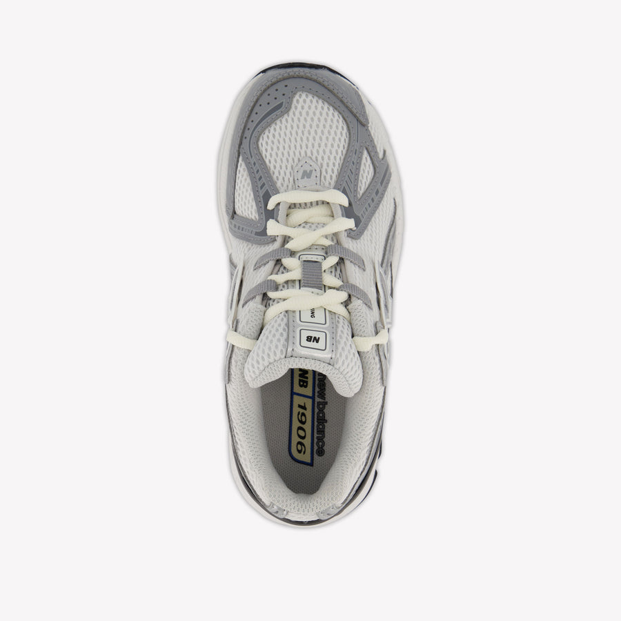 New Balance Unisex Sneakers In Silber