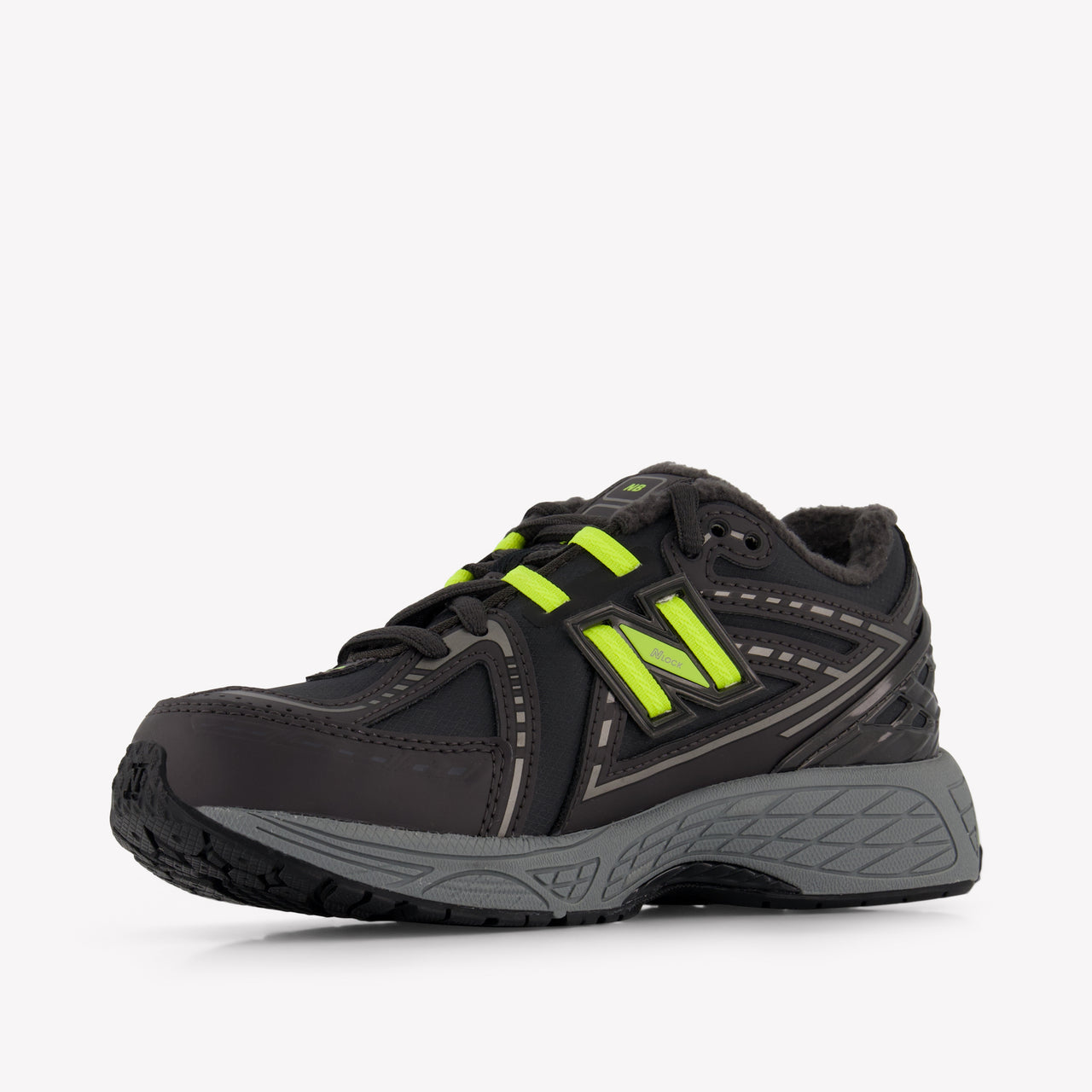 New Balance Unisex Sneakers In Black