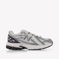 New Balance Unisex Sneakers In Silber
