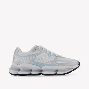 New Balance 2000 Kids Unisex Sneakers In Light Blue