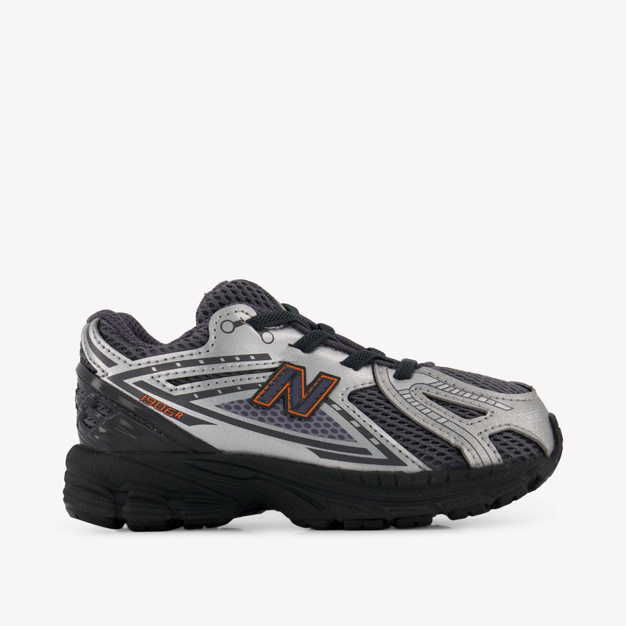 New Balance 1906 Enfants Unisexe Baskets dans Gris Foncé
