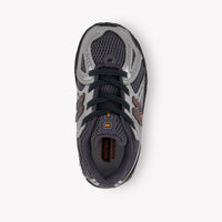 New Balance 1906 Enfants Unisexe Baskets dans Gris Foncé