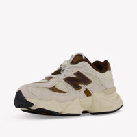 New Balance Unisex Zapatillas en Marrón