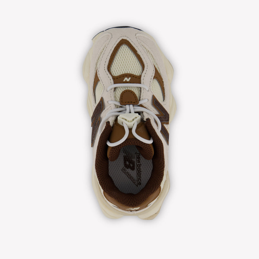 New Balance Unisex Zapatillas en Marrón
