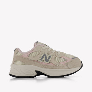 New Balance Unisex Scarpe da ginnastica dentro Rosa Chiaro