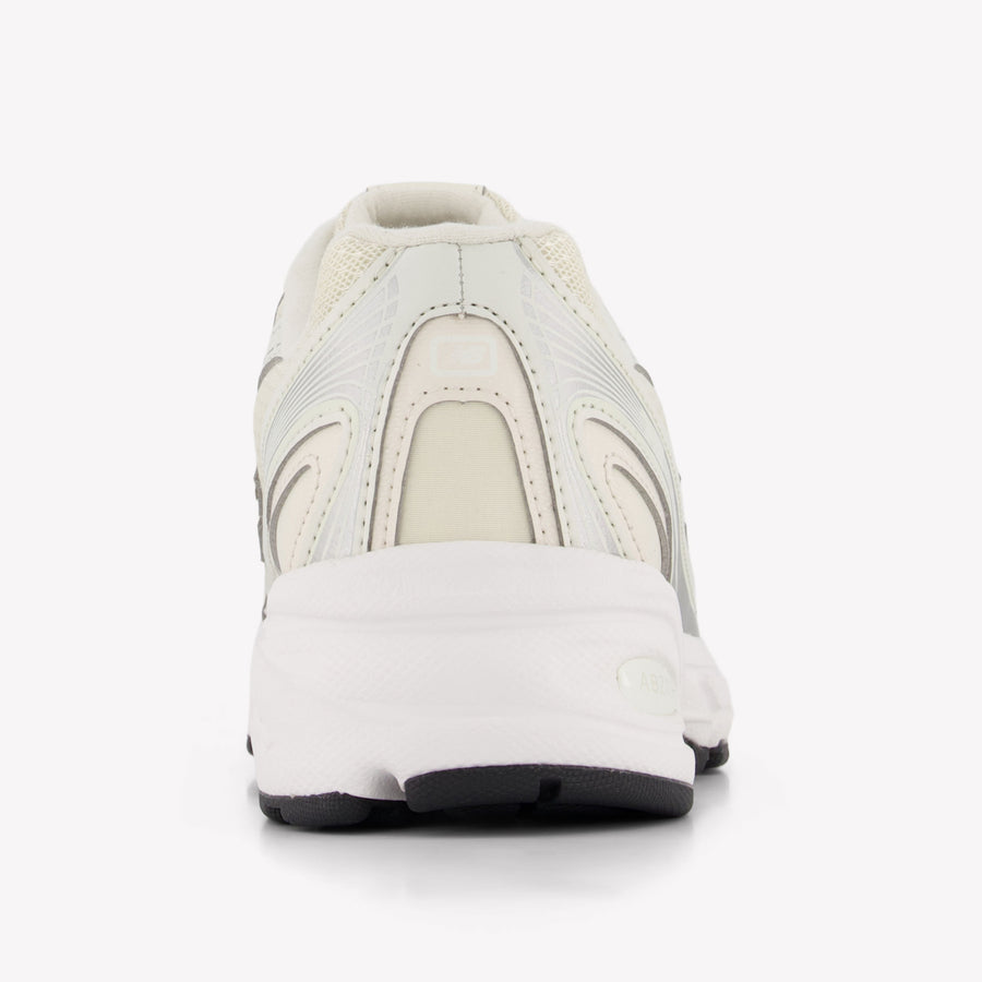 New Balance Unisexe Baskets en blanc cassé