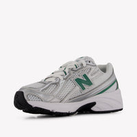 New Balance Unisex Sneakers In Grün