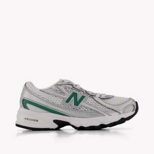 New Balance 740 Unisex Sneakers In Green