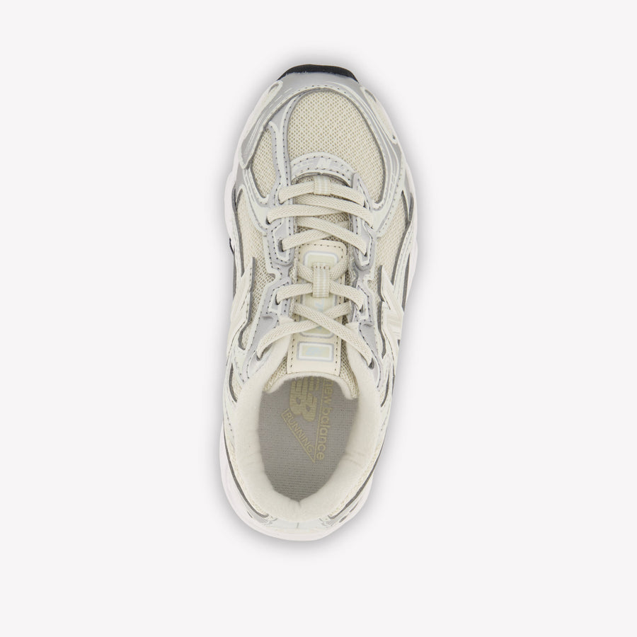 New Balance Unisex Sneakers In Grauweiß