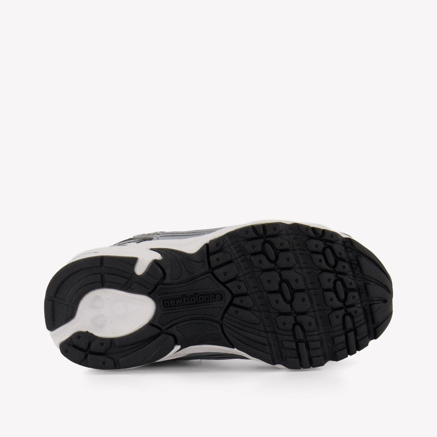 New Balance 530 enfants Unisexe Baskets dans Noir
