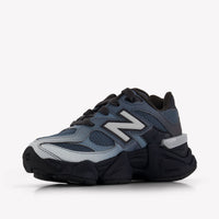 New Balance P9060 Unisexe Baskets dans Gris Foncé
