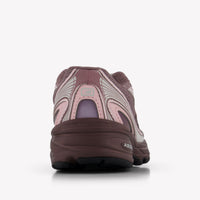 New Balance Unisex Sneakers In Hellrosa
