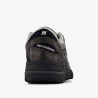 New Balance G1000 Unisex Sneakers In Schwarz