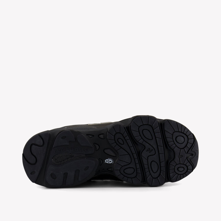 New Balance G1000 Unisex Sneakers In Schwarz