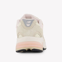 New Balance Unisex Sneakers In Hellrosa