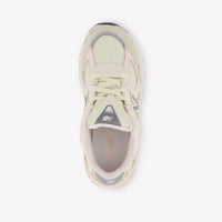 New Balance Unisex Sneakers In Hellrosa