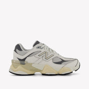 New Balance 9060 Unisexe Baskets en blanc