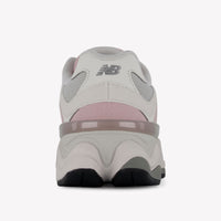 New Balance 9060 Unisex Sneakers Hellrosa
