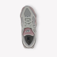 New Balance 9060 Unisex Sneakers Hellrosa