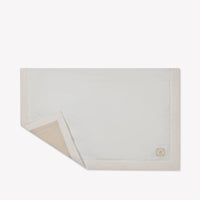 Dolce & Gabbana Bebé Unisex Accesorio en Blanco Roto