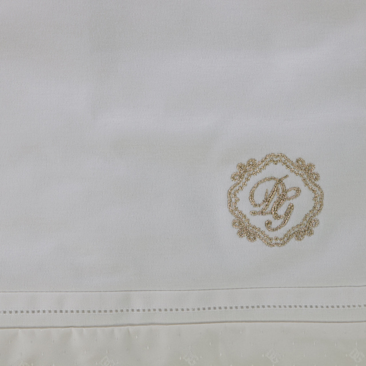 Dolce & Gabbana Bebé Unisex Accesorio en Blanco Roto
