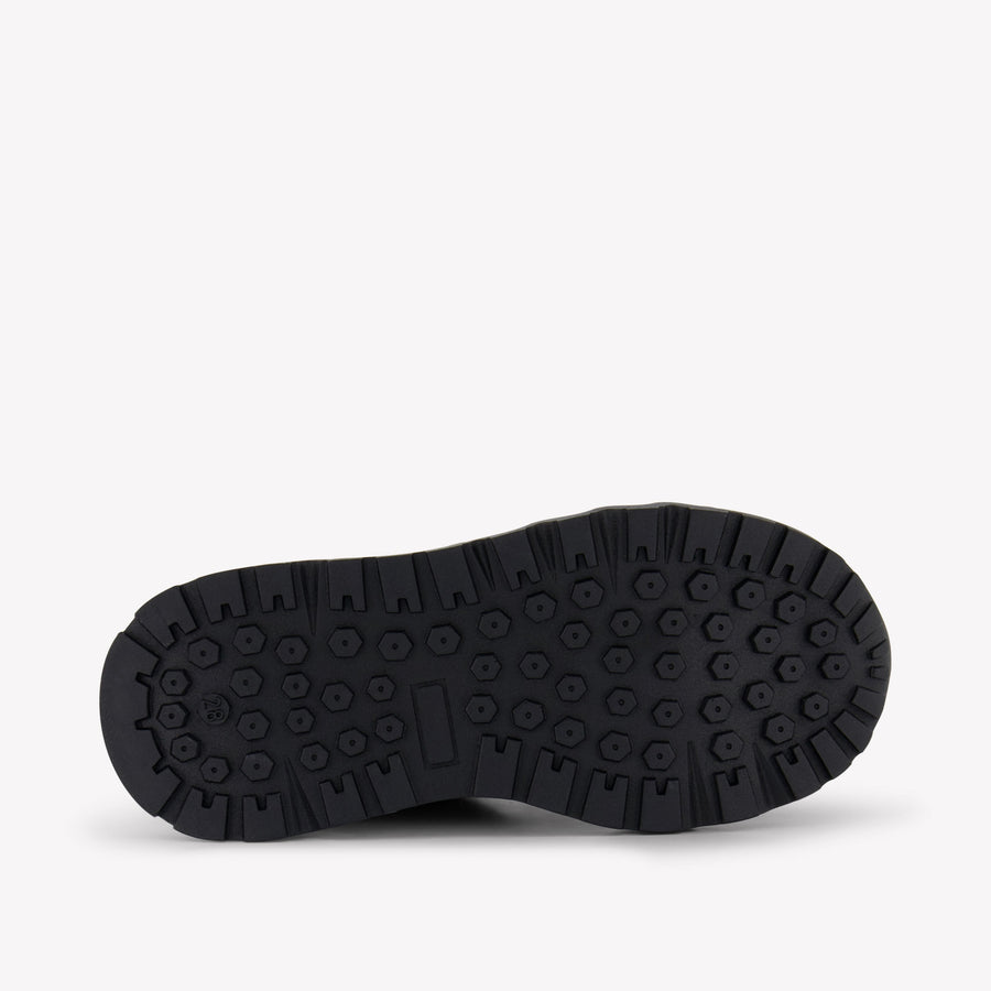 Dsquared2 Unisex Sneakers In Zwart