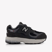 New Balance IV2002 Unisex Sneakers Dunkelgrau