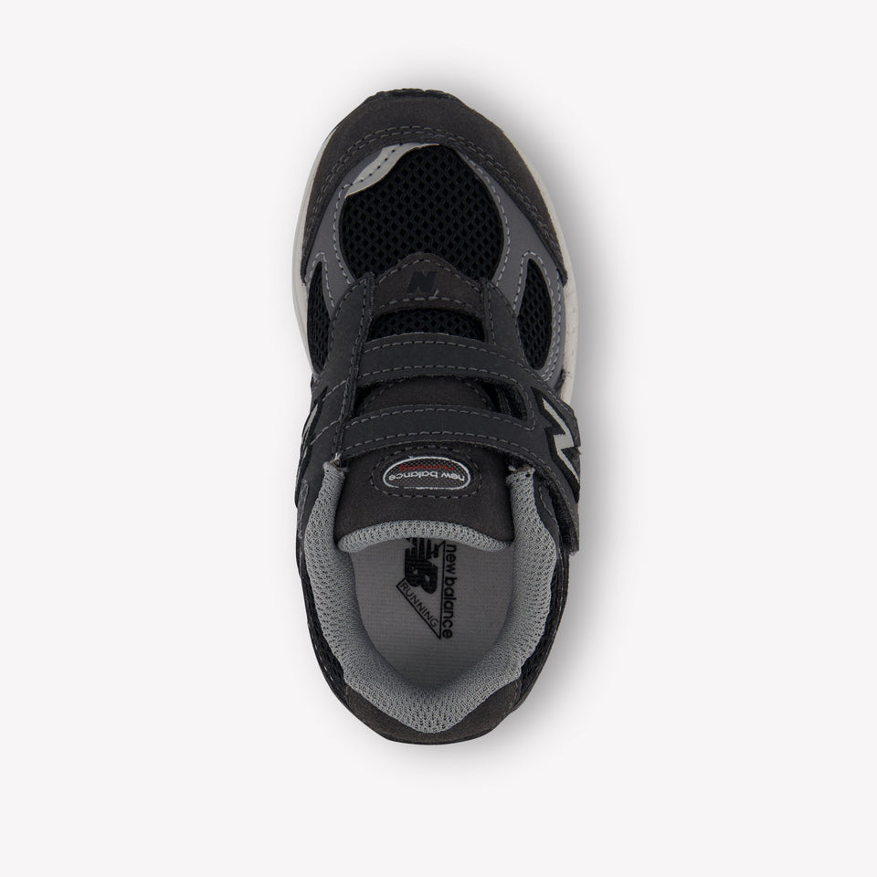 New Balance IV2002 Unisex Sneakers Dunkelgrau