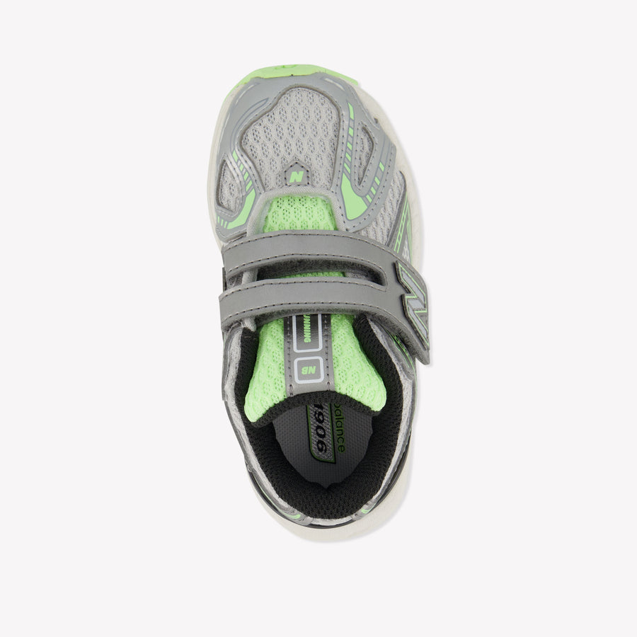 New Balance IV1906 Unisex Sneakers in Fluor Groen