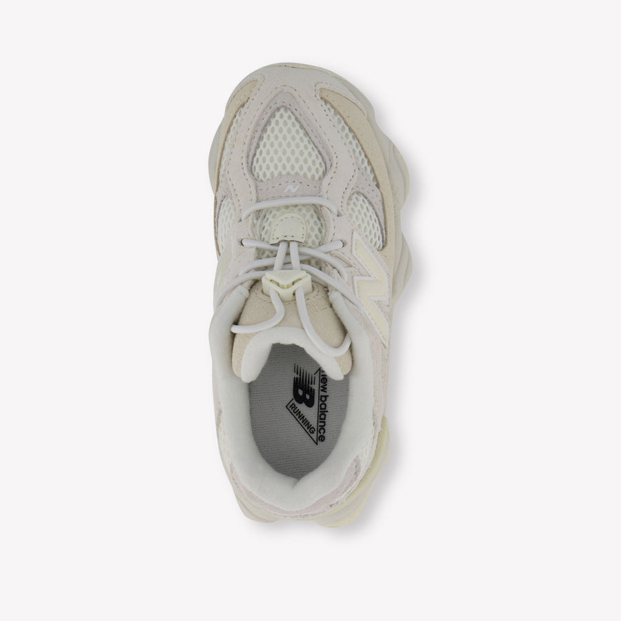 New Balance IV9060 Unisexe Baskets en blanc