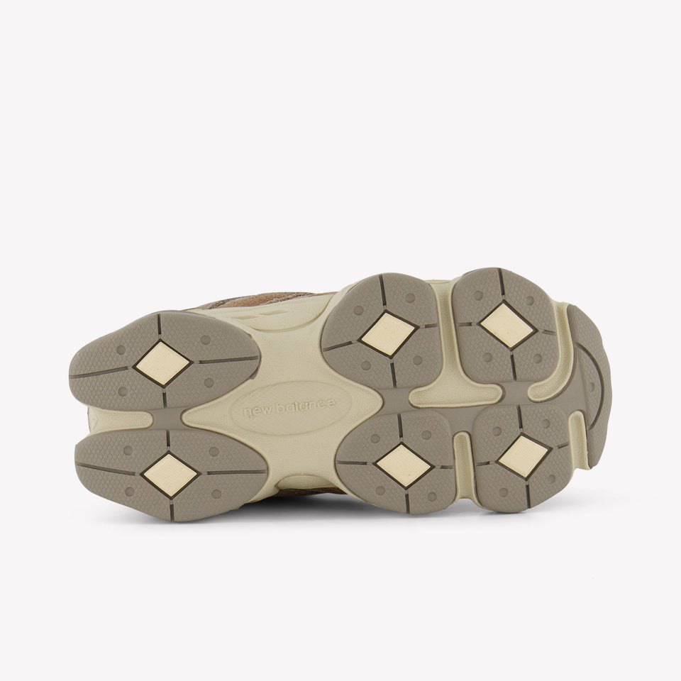 New Balance IV9060 Unisex Zapatillas Beige