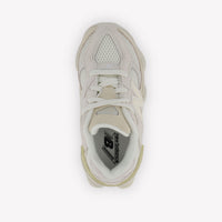New Balance PC9060 Unisexe Baskets en blanc