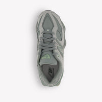 New Balance Unisex Sneakers In Light Gray