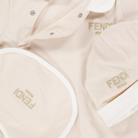 Fendi bebe Unisex Mono corto en Beige