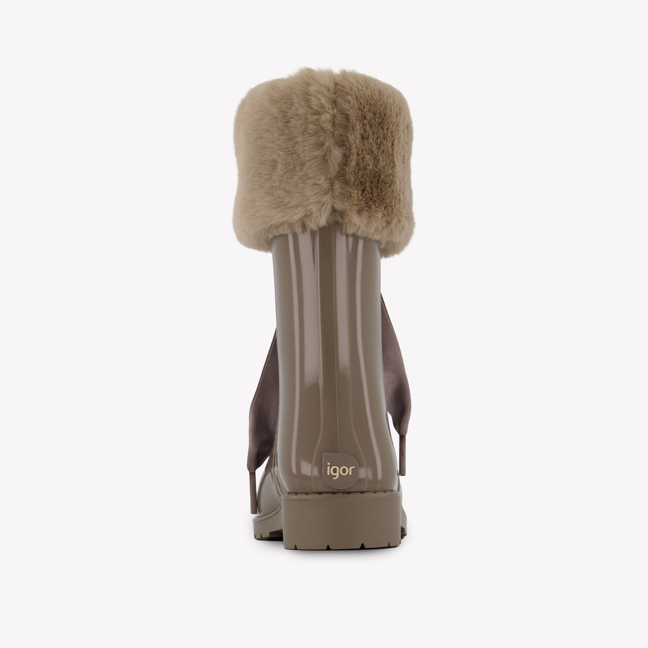 Igor Chicas Botas adentro Topo