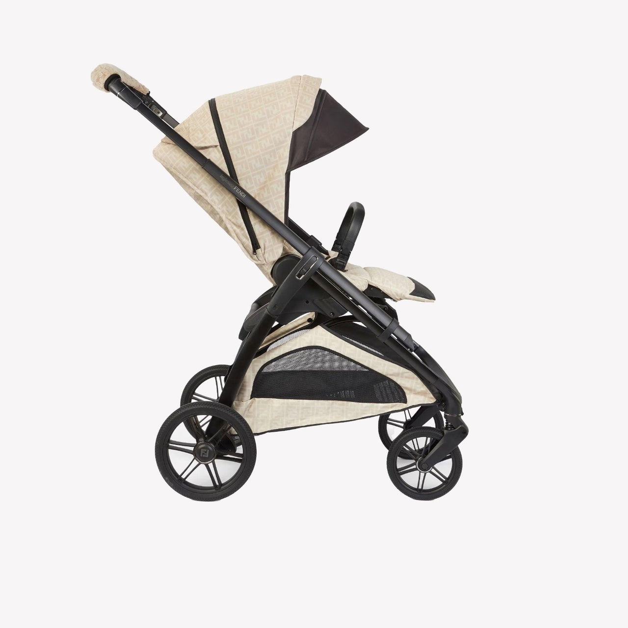 Fendi Kinderwagen Beige