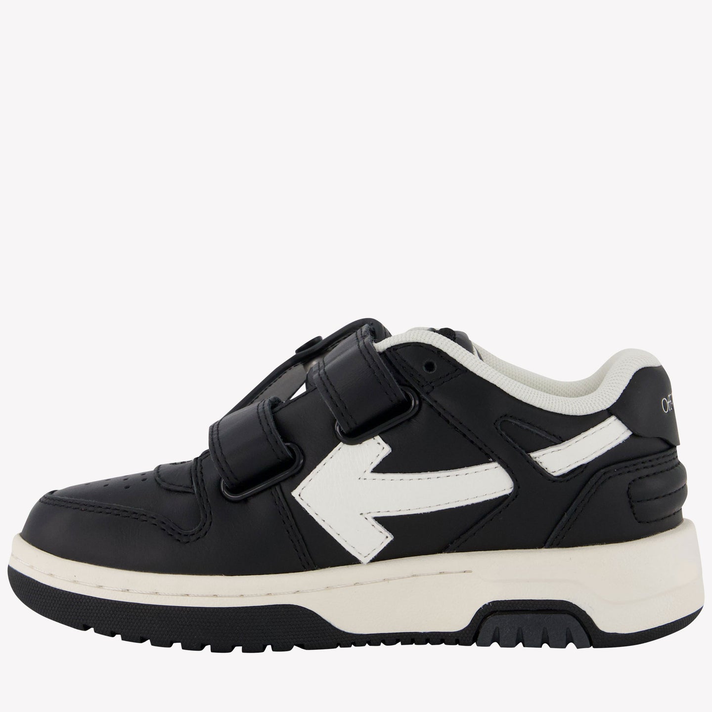 Off-White Aus Bürojungs Sneakers Schwarz